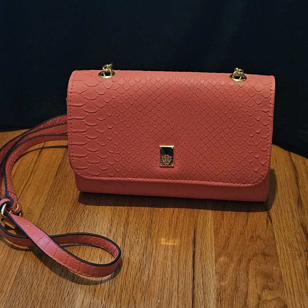 Elegant Coral Textured Shoulder Bag